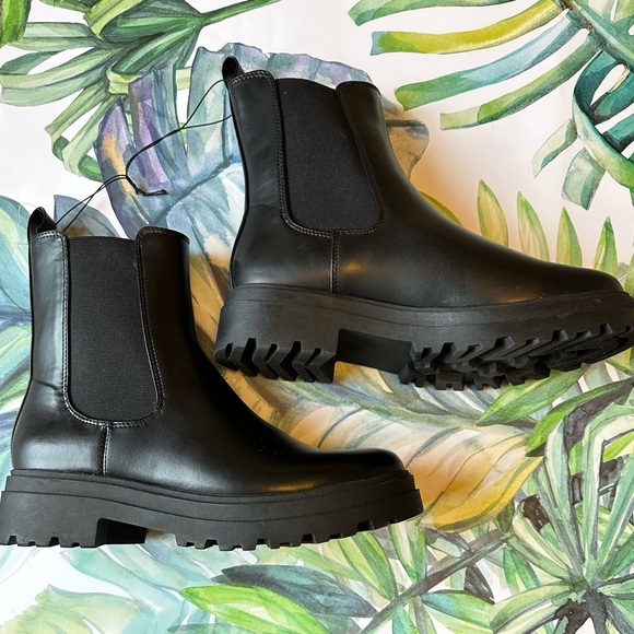 a new day Shoes Belle Chelsea Boots Nwot Poshmark